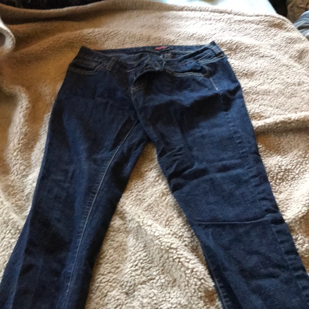 Straight leg dark denim for ever 21 jeans size 26